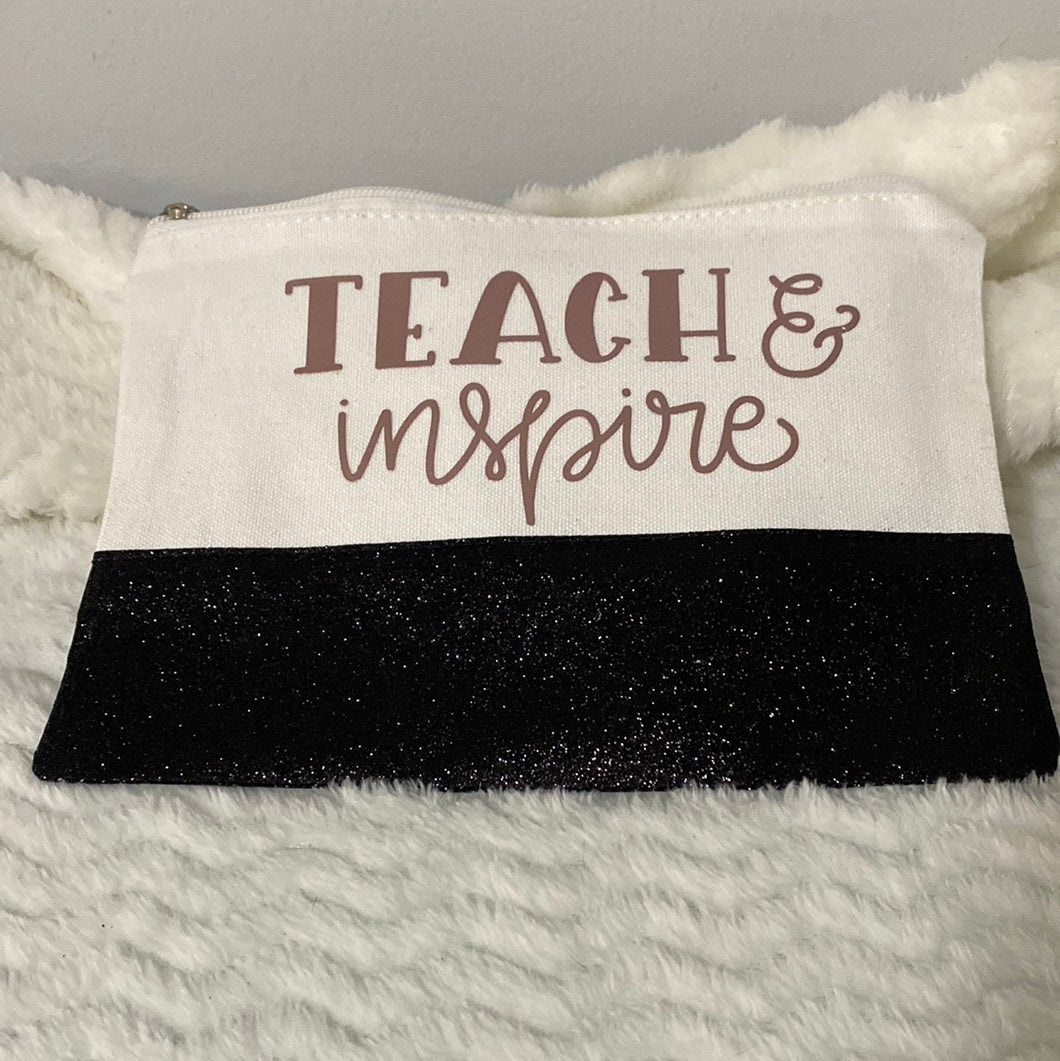 Small Make up bag (Teach and inspire)